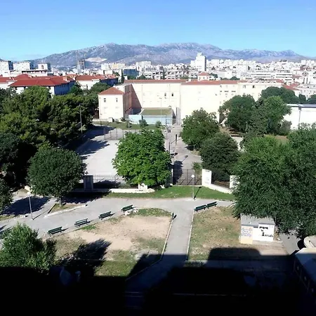Appartement Apartman Tedi Split
